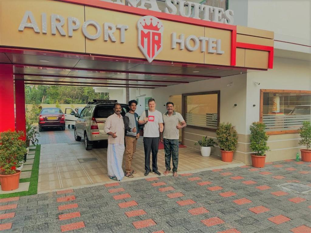 Marina Suites Airport Hotel Kochi Dış mekan fotoğraf