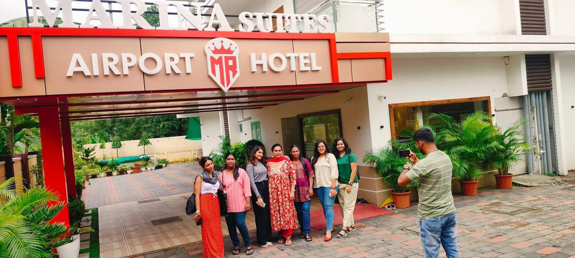 Marina Suites Airport Hotel Kochi Dış mekan fotoğraf